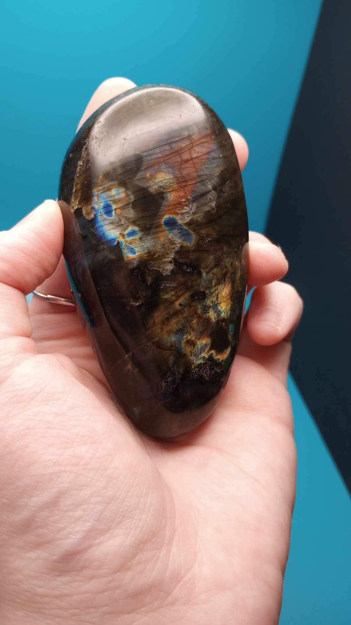 Large Labradorite Palmstone